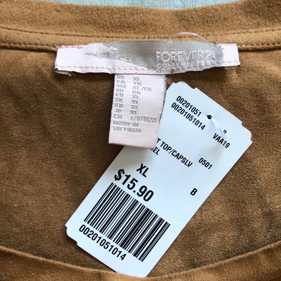 Shirt - Picture 2 of 4